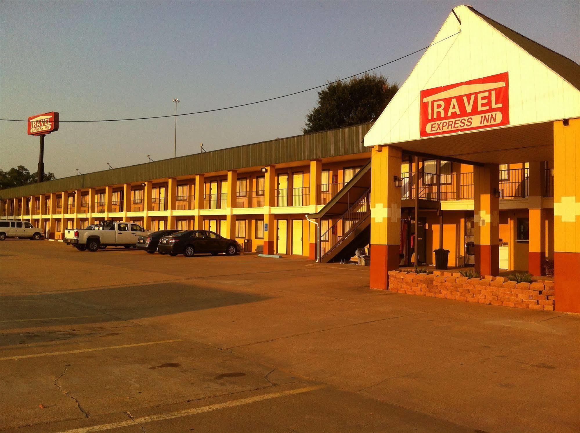 Rodeway Inn Alexandria Exterior photo