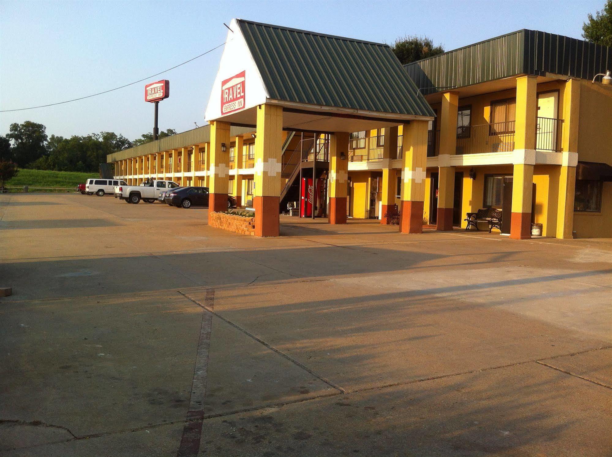 Rodeway Inn Alexandria Exterior photo